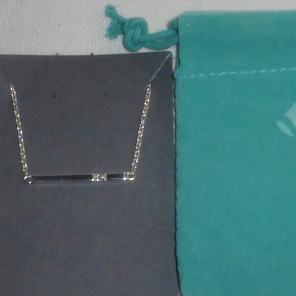New Brilliant Earth Sterling Silver Diamond Bar Necklace , 18” Chain, 3.55 Grams - Picture 1 of 4